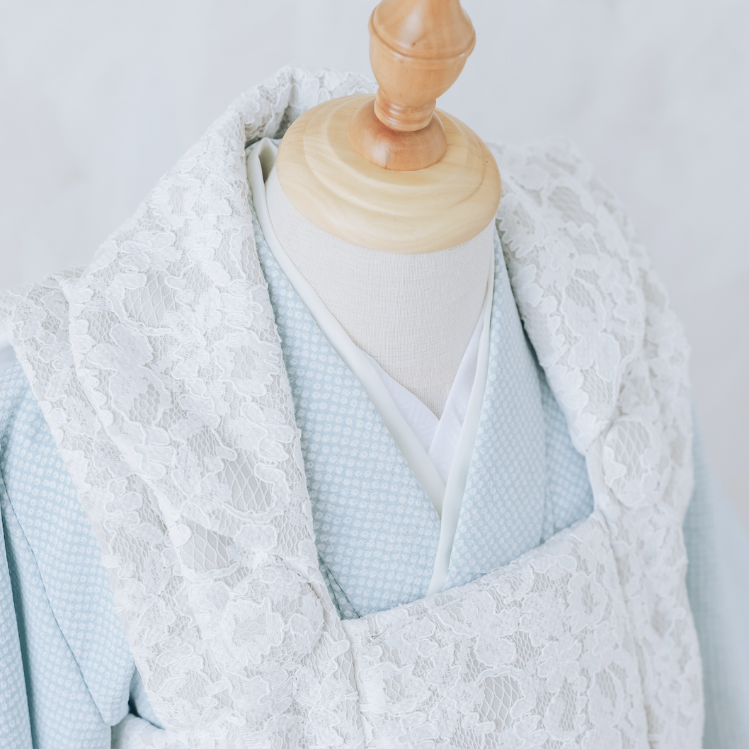 七五三用ブルーの着物とレースの被布